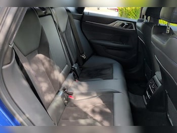 Used BMW i4 2023 for sale - 78840642: Photo