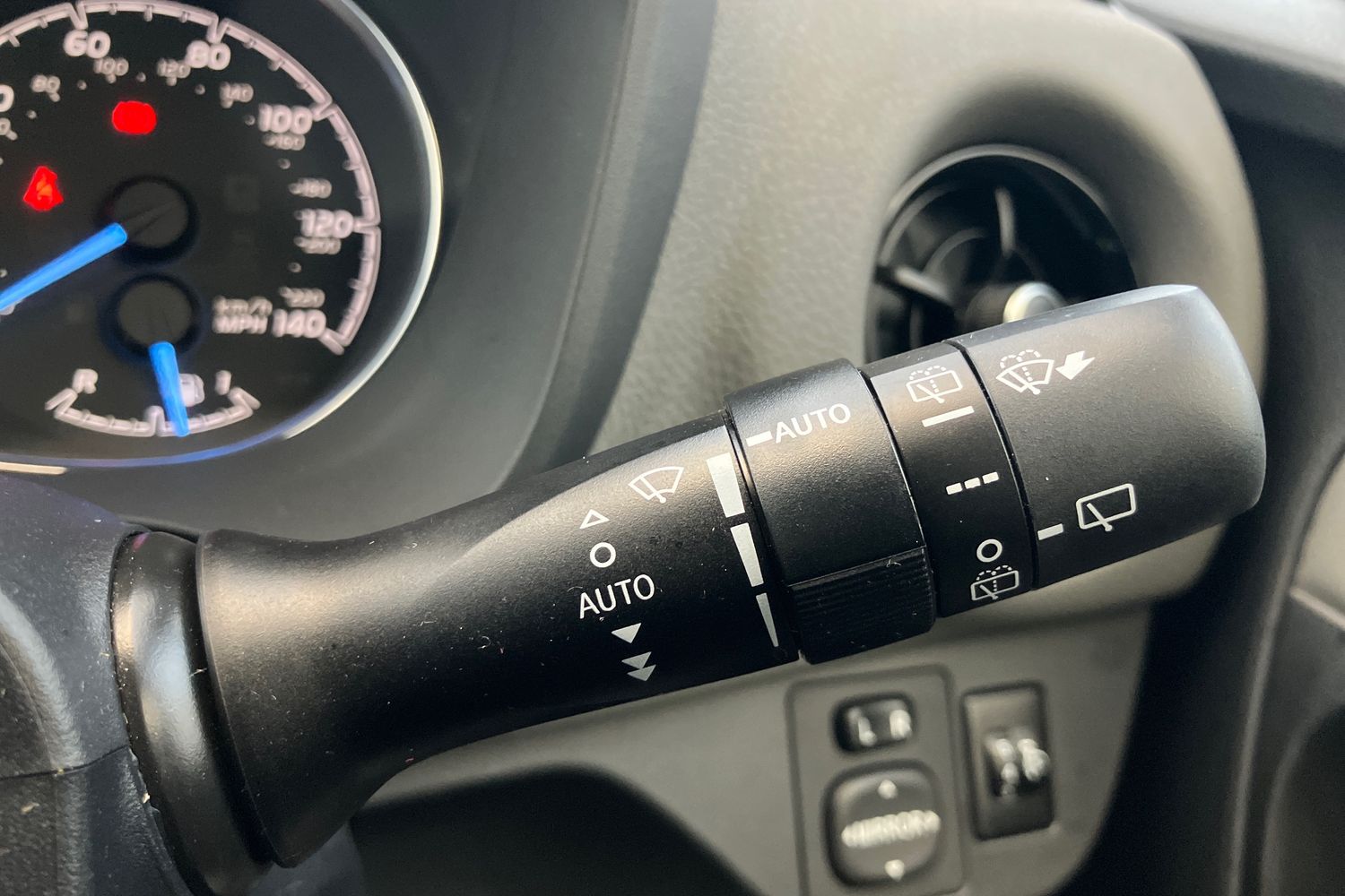 Used Toyota Yaris 2019 for sale - 76863411: Photo 17