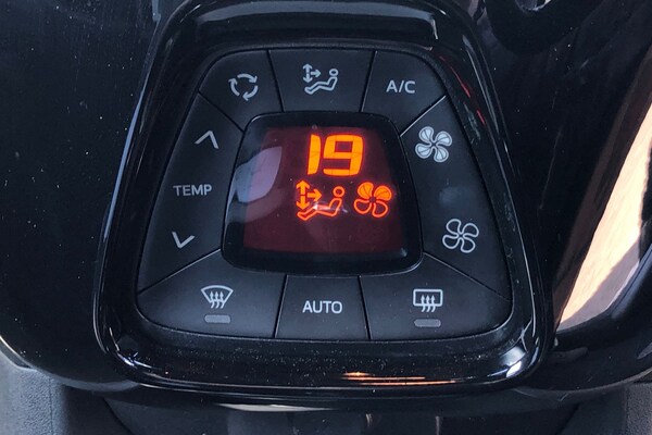 Used Toyota AYGO 2021 for sale - 76040833: Photo 9