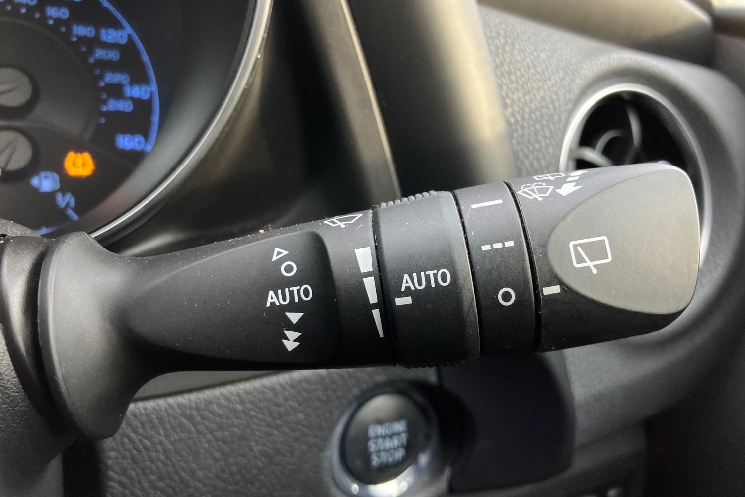 Used Toyota Auris 2017 for sale - 77527525: Photo 17