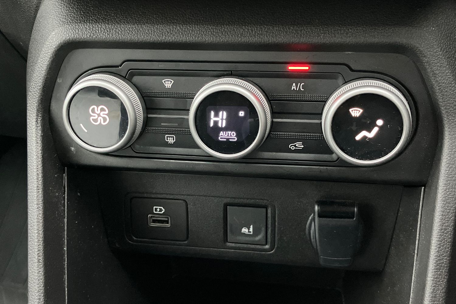 Used Dacia Jogger 2024 for sale - 76669019: Photo 10