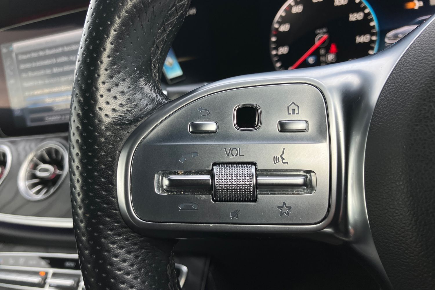 Used Mercedes-Benz E Class 2019 for sale - 75999735: Photo 11