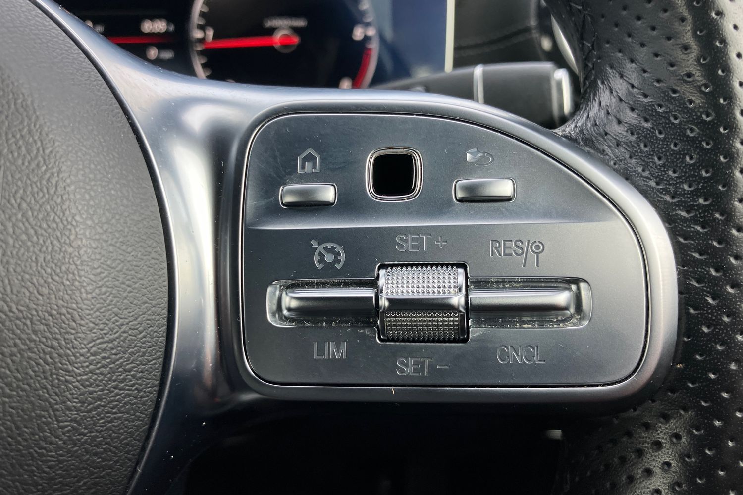 Used Mercedes-Benz E Class 2019 for sale - 75999735: Photo 12