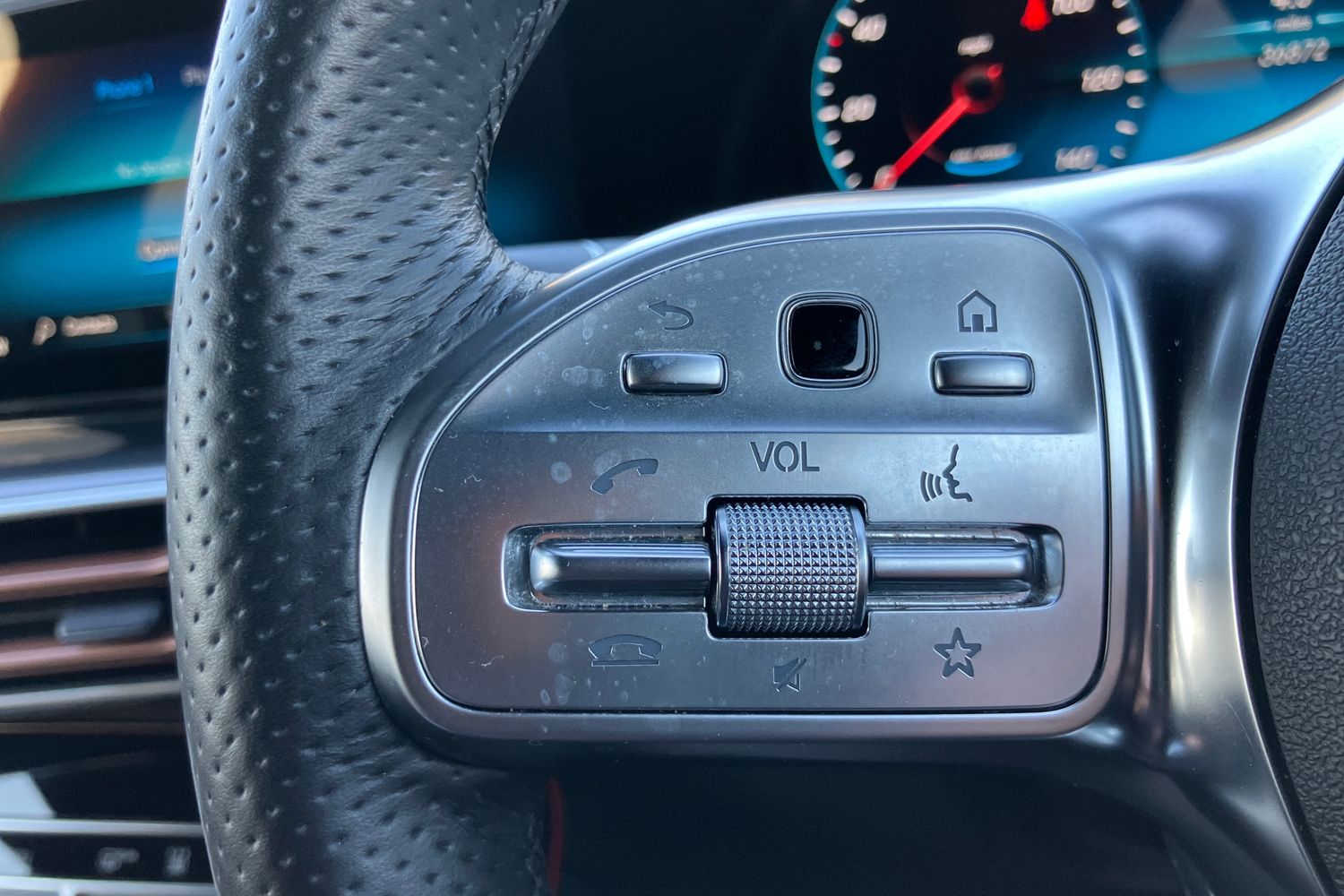 Used Mercedes-Benz EQC 2022 for sale - 76082065: Photo 11