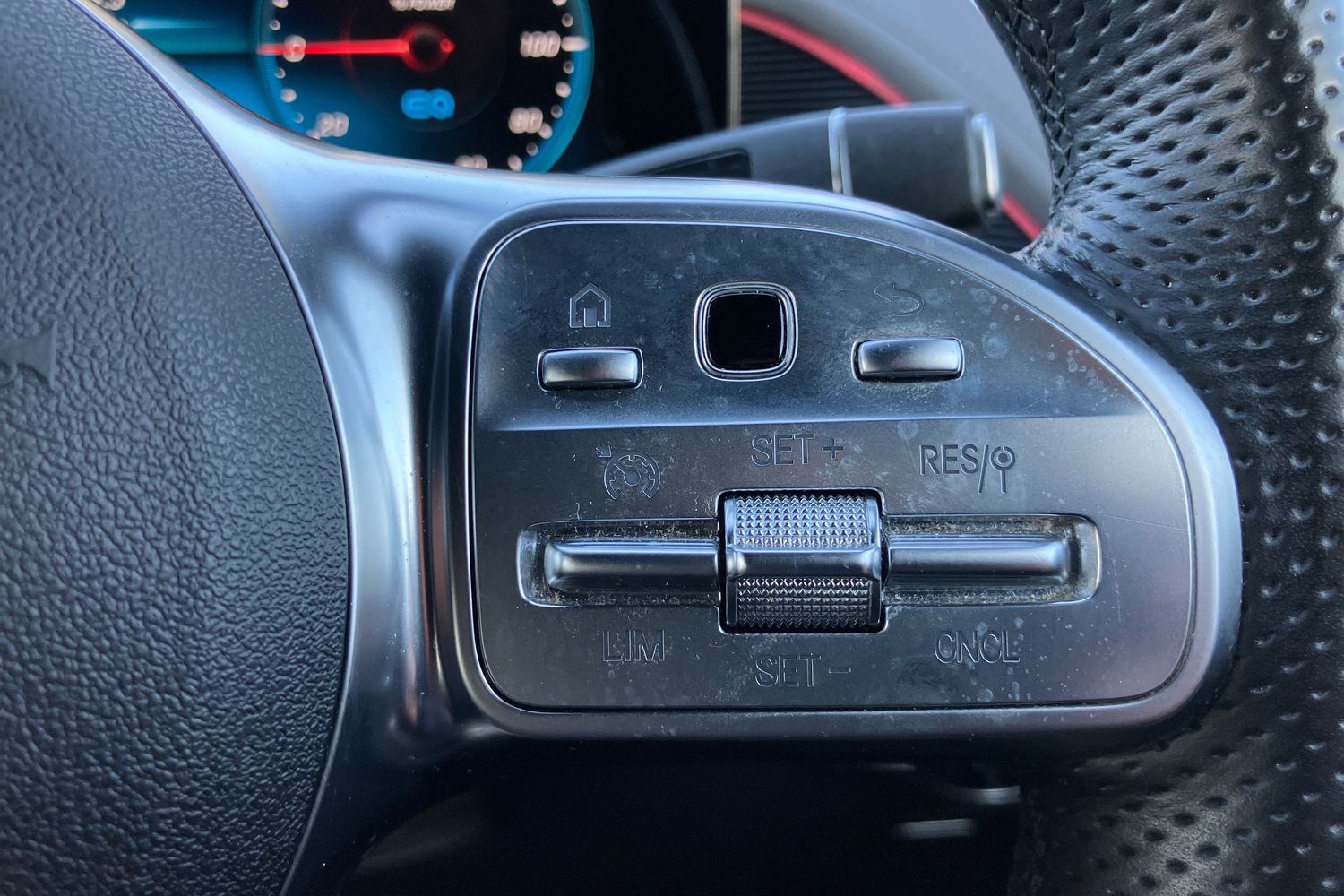 Used Mercedes-Benz EQC 2022 for sale - 76082065: Photo 12