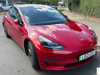 2021 - Long Range AWD 4dr Auto