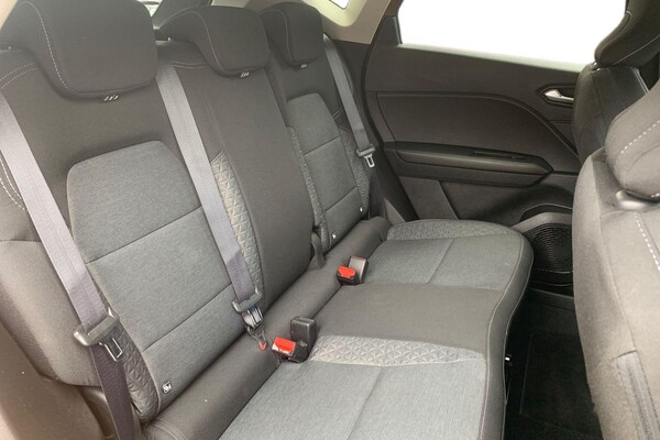 Used Renault Captur 2022 for sale - 75168860: Photo 15