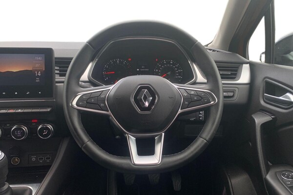 Used Renault Captur 2022 for sale - 75168860: Photo 5