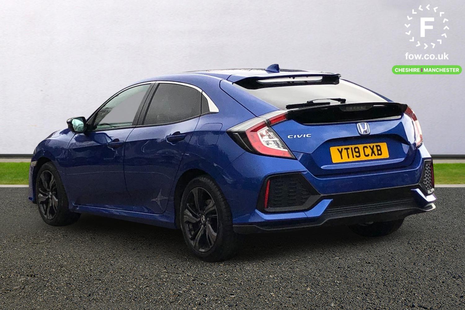 Used Honda Civic 2019 for sale - 77719272: Photo 2