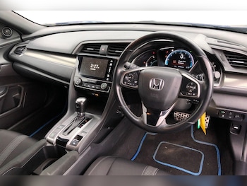Used Honda Civic 2019 for sale - 77719272: Photo