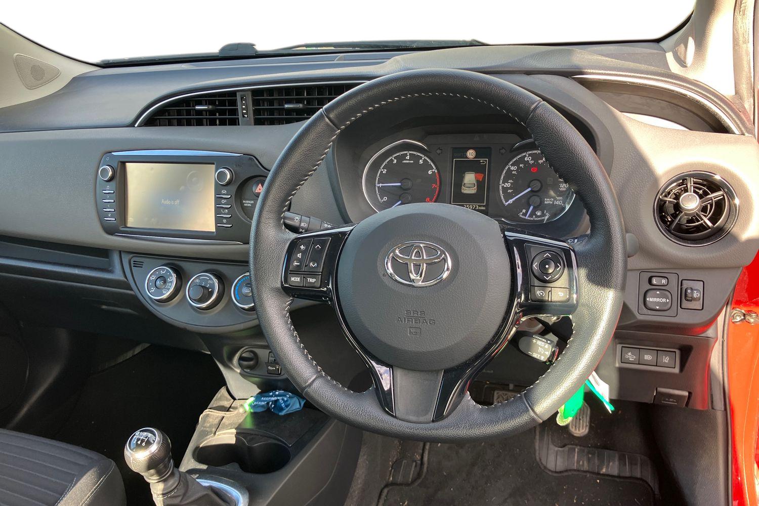 Used Toyota Yaris 2019 for sale - 76334424: Photo 3