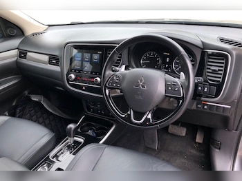 Used Mitsubishi Outlander 2019 for sale - 75632143: Photo