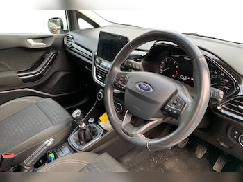 Used Ford Fiesta 2018 for sale - 77641968: Photo