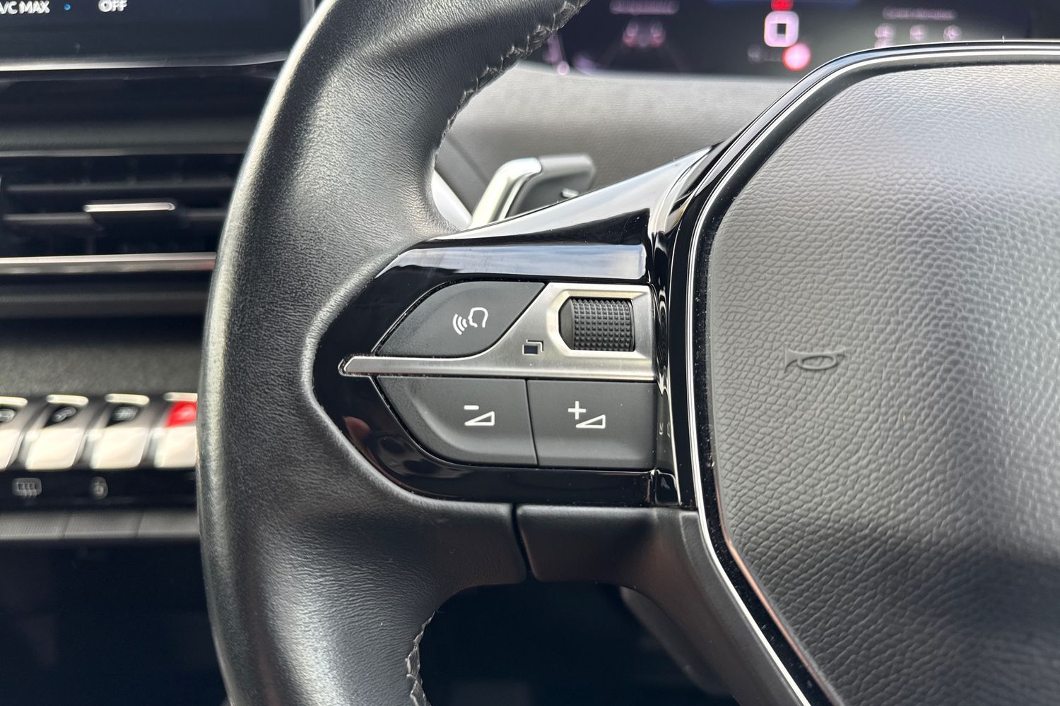 Used Peugeot 3008 2022 for sale - 76334470: Photo 6