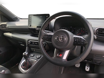 Used Toyota Yaris 2021 for sale - 79346836: Photo