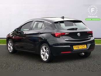 Used Vauxhall Astra 2018 for sale - 76224676: Photo 2