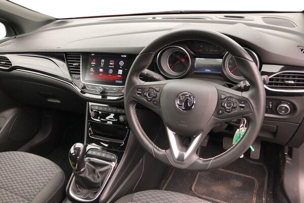 Used Vauxhall Astra 2018 for sale - 76224676: Photo 3