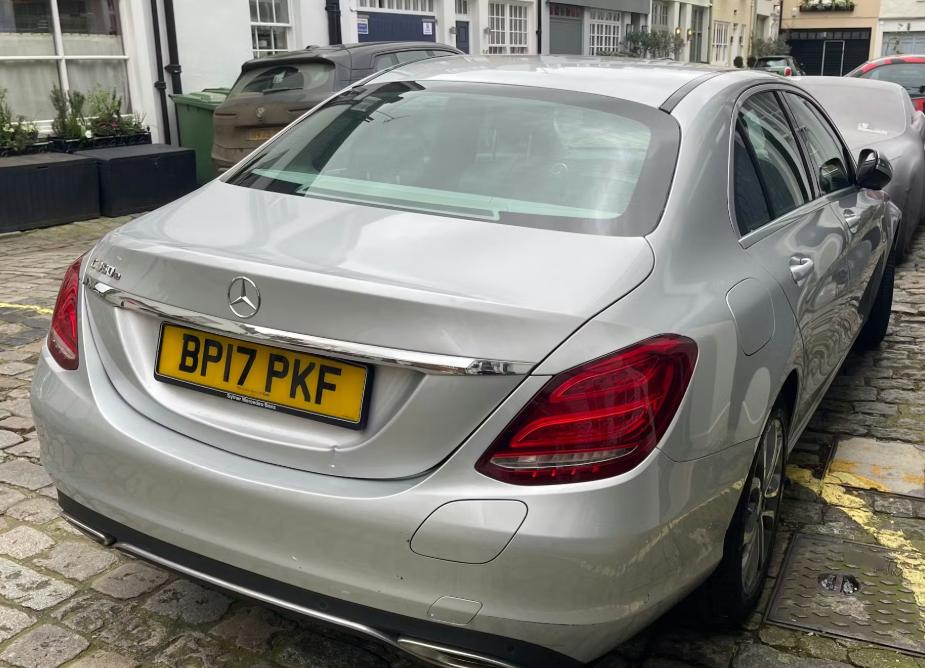 Used Mercedes-Benz C Class 2017 for sale - 78024876: Photo 2