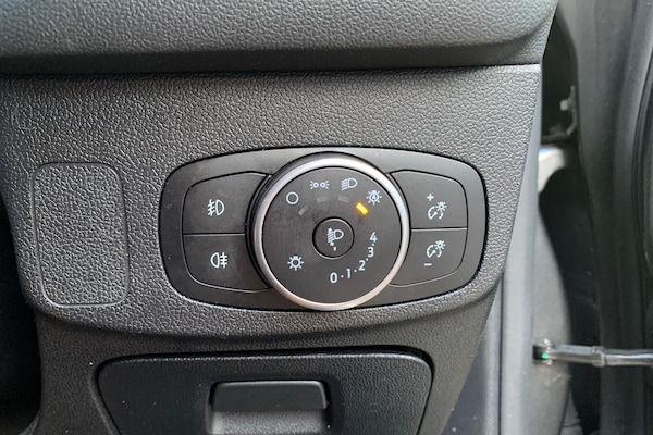 Used Ford Focus 2018 for sale - 76249510: Photo 16