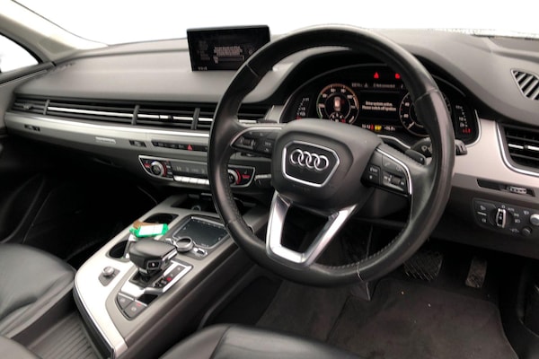 Used Audi Q7 2017 for sale - 76324035: Photo 3
