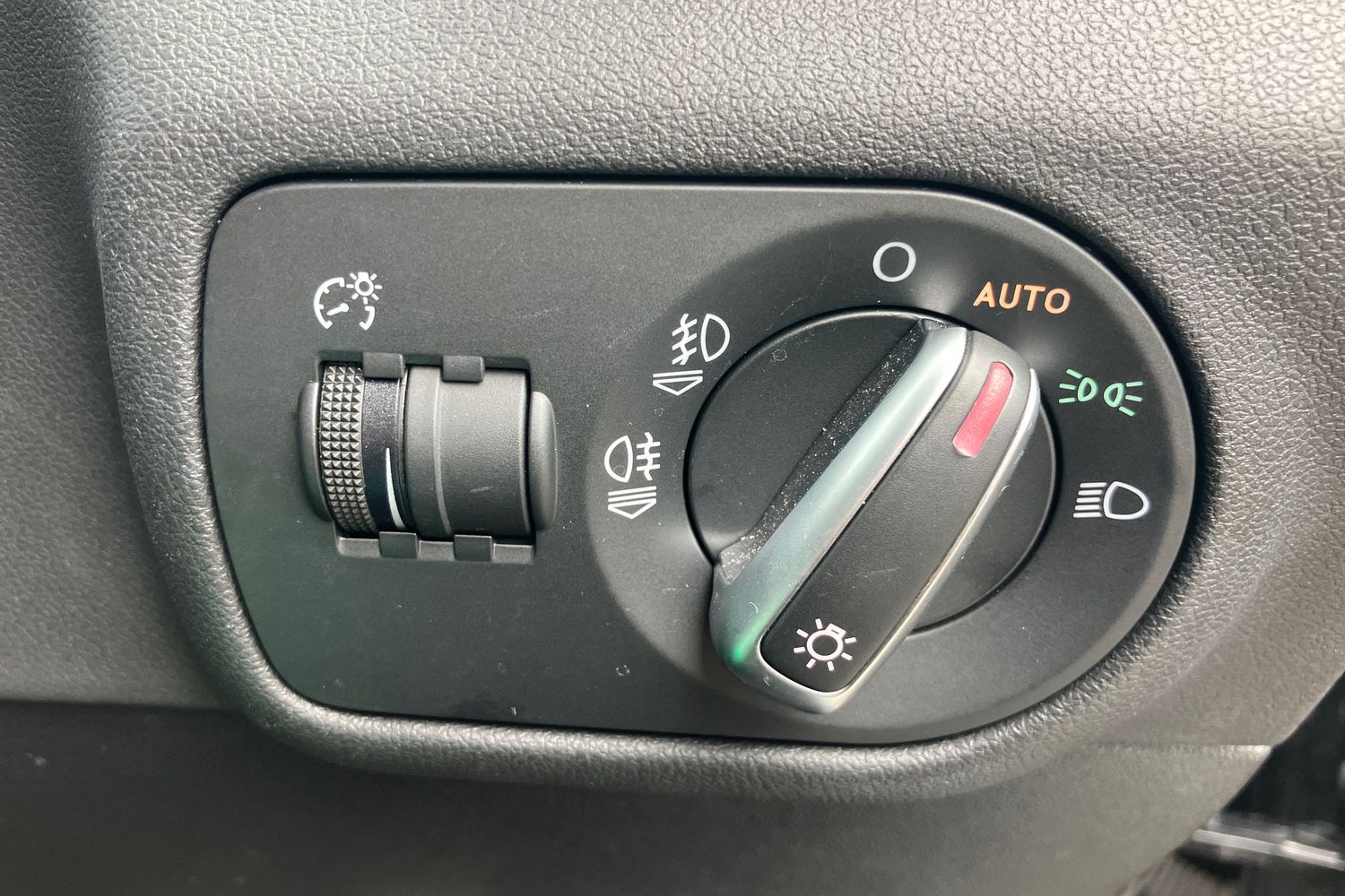 Used Audi A1 2017 for sale - 76171317: Photo 17