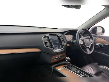 Used Volvo XC90 2019 for sale - 76115035: Photo