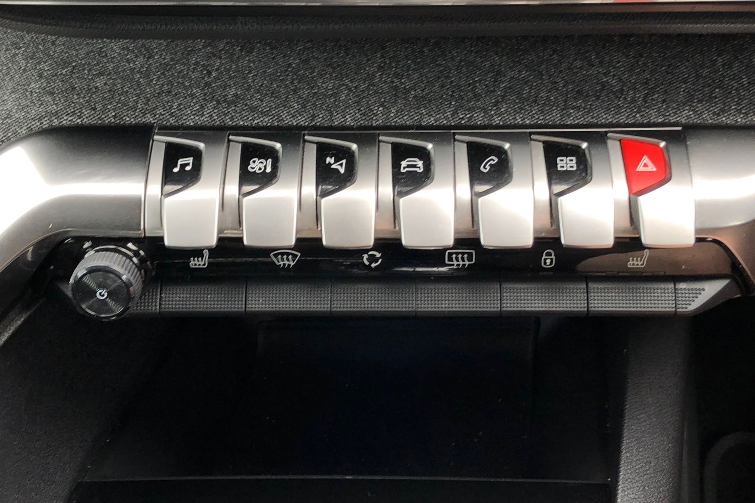 Used Peugeot 3008 2018 for sale - 76774551: Photo 10