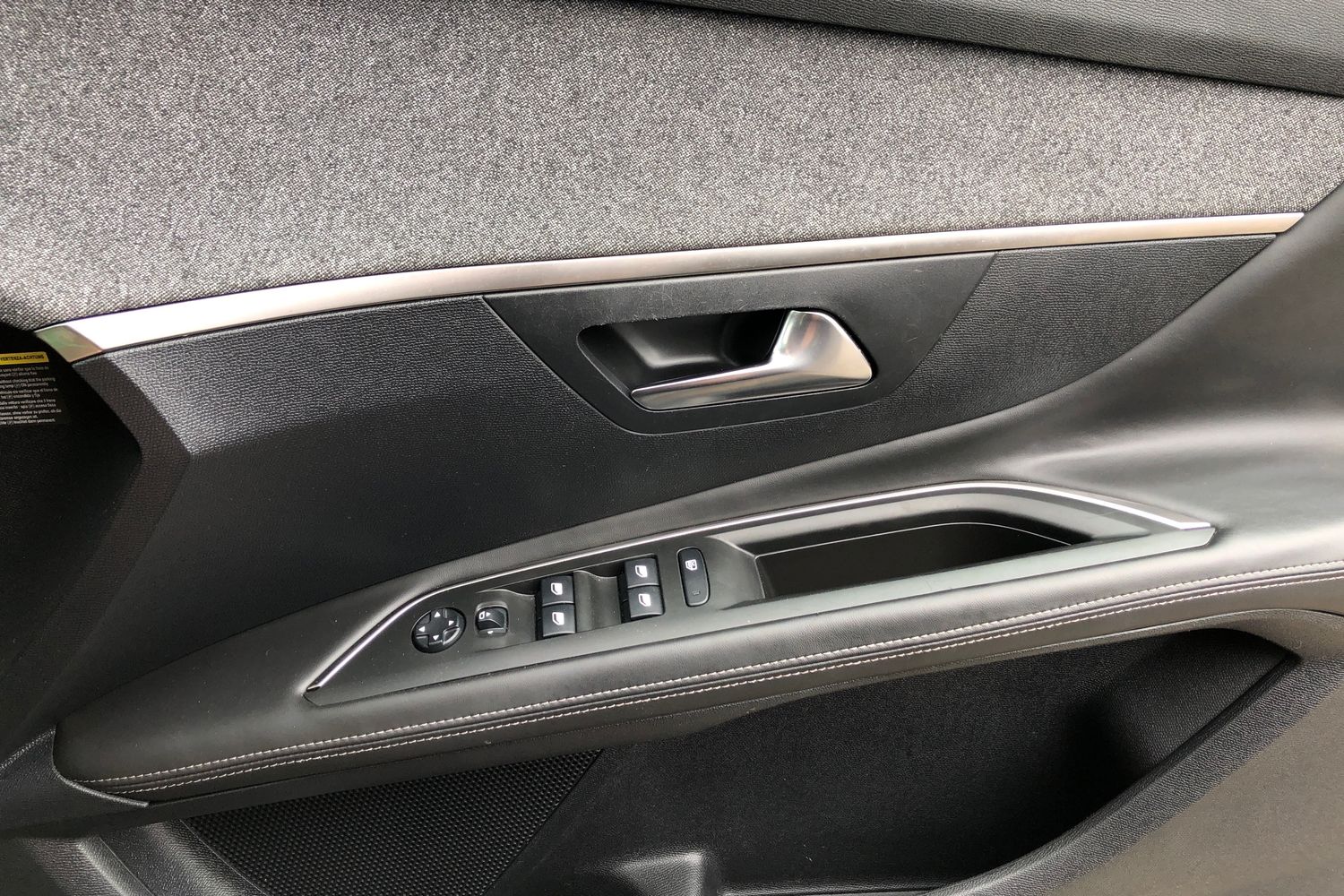 Used Peugeot 3008 2018 for sale - 76774551: Photo 14