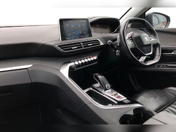 Used Peugeot 3008 2018 for sale - 76774551: Photo