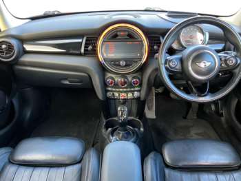 Used MINI Hatch 2018 for sale - 73744881: Photo