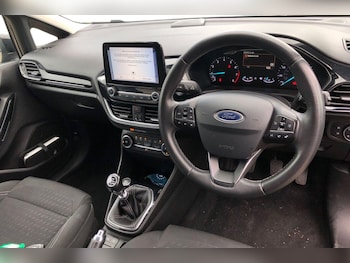Used Ford Fiesta 2019 for sale - 76148878: Photo 3