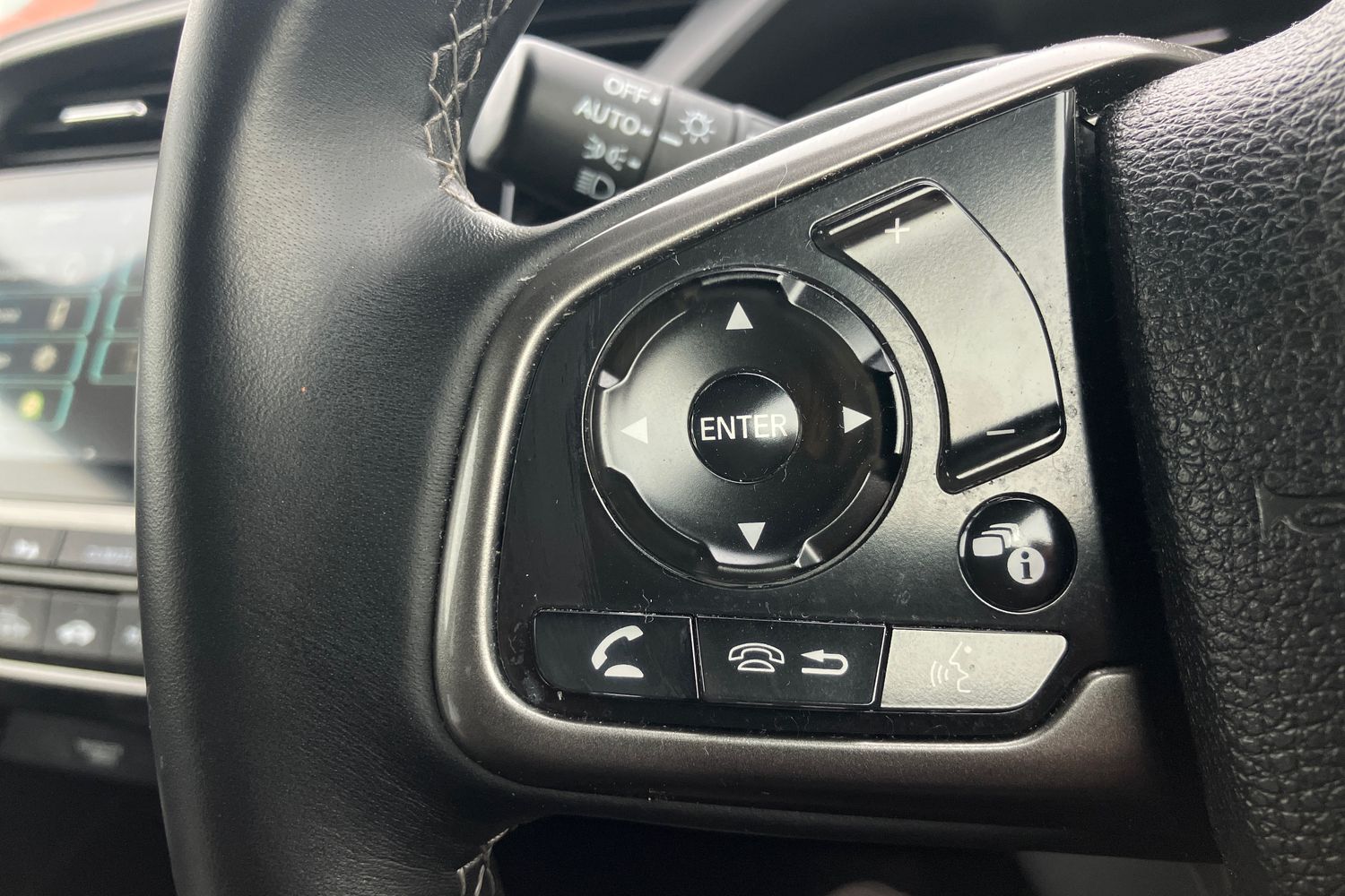 Used Honda Civic 2020 for sale - 76916509: Photo 14