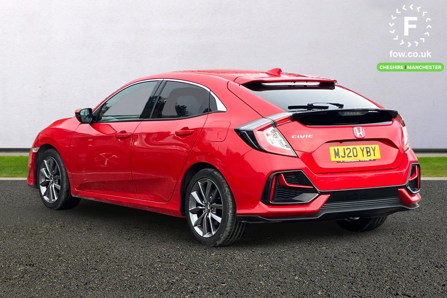 Used Honda Civic 2020 for sale - 76916509: Photo 2