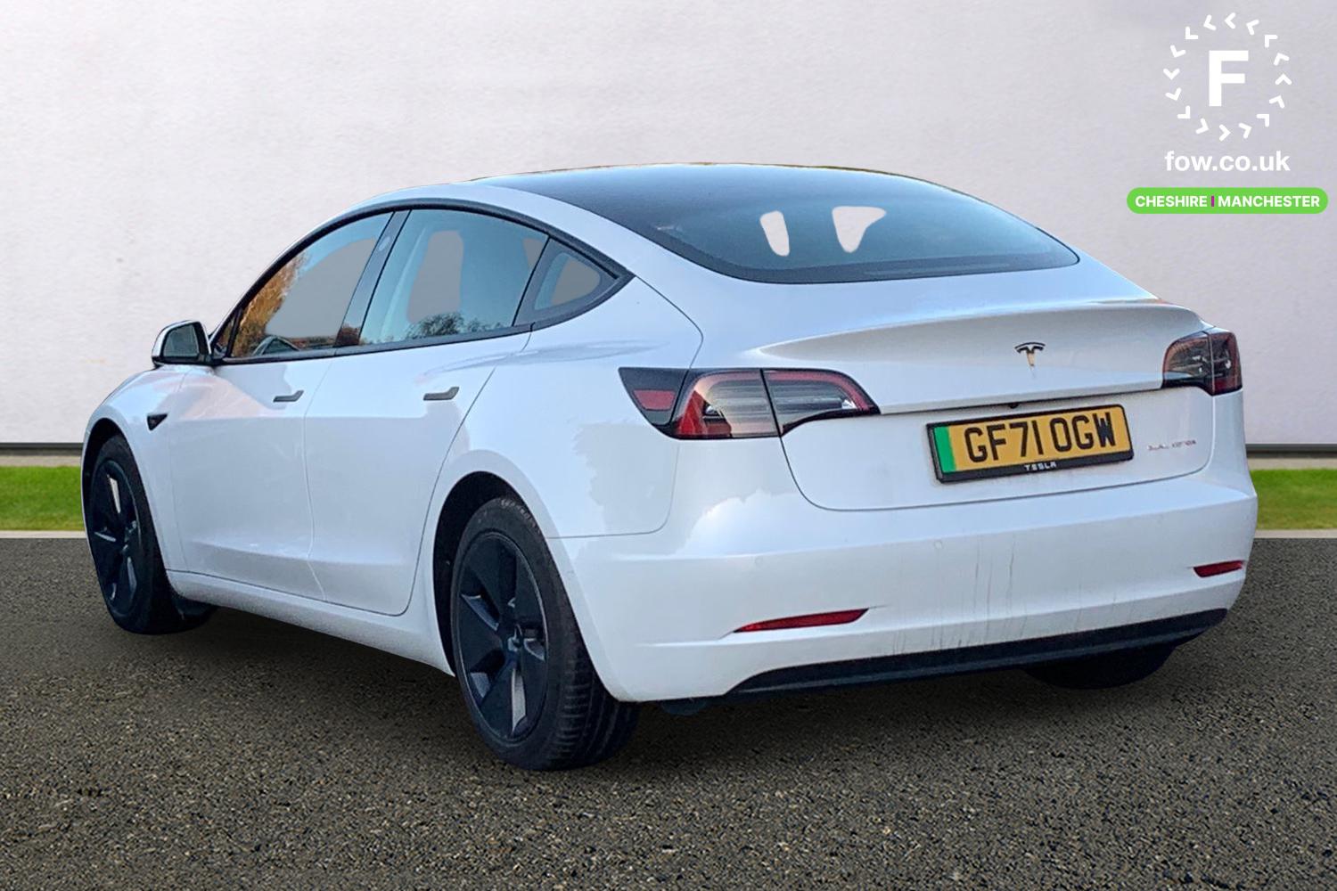 Used Tesla Model 3 2021 for sale - 76629969: Photo 2