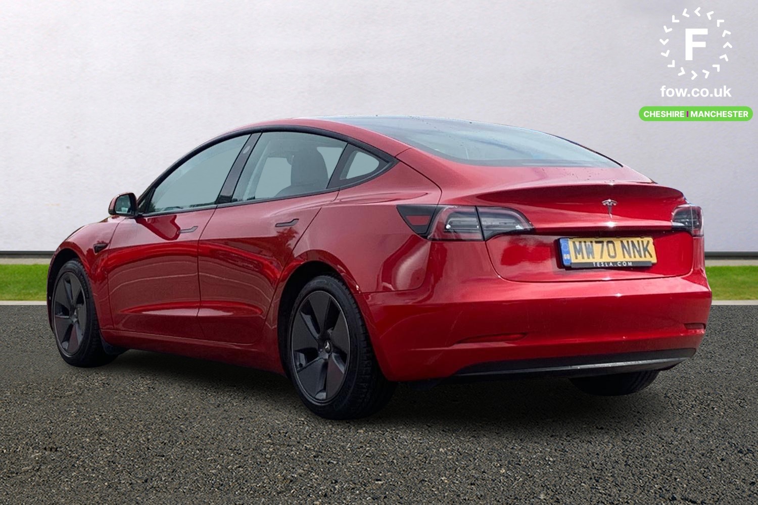 Used Tesla Model 3 2020 for sale - 76732441: Photo 2