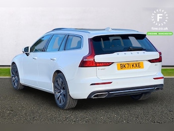 Used Volvo V60 2021 for sale - 76789697: Photo