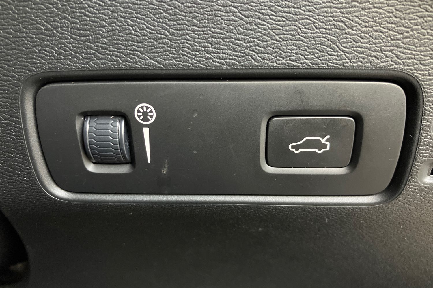 Used Volvo XC40 2020 for sale - 76406045: Photo 22