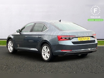 Used Skoda Superb 2020 for sale - 76133679: Photo 2