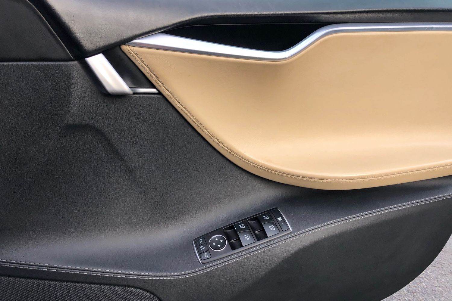 Used Tesla Model S 2016 for sale - 76194174: Photo 11