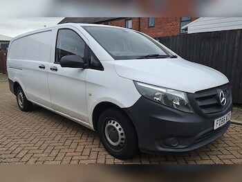Used Mercedes-Benz Vito 2016 for sale - 76564778: Photo