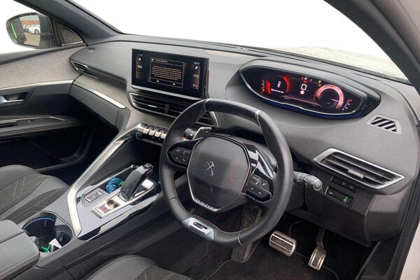 Used Peugeot 3008 2022 for sale - 76224662: Photo 3
