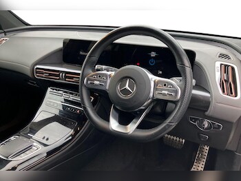 Used Mercedes-Benz EQC 2022 for sale - 76082032: Photo