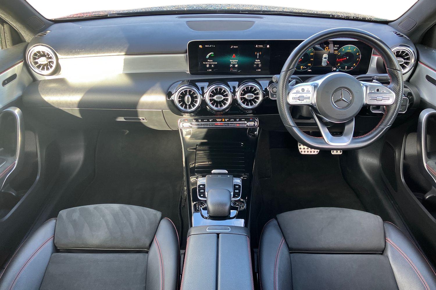 Used Mercedes-Benz A-Class 2018 for sale - 76774565: Photo 3