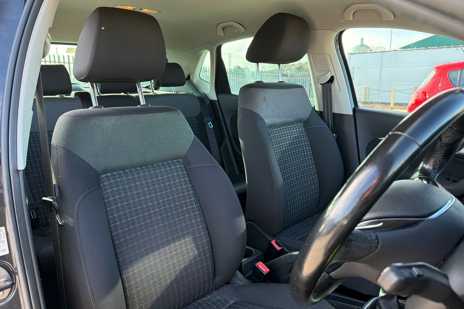 Used Volkswagen Polo 2017 for sale - 77849328: Photo 16