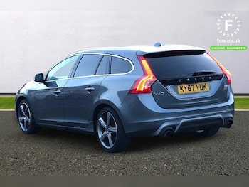 Used Volvo V60 2017 for sale - 76782948: Photo