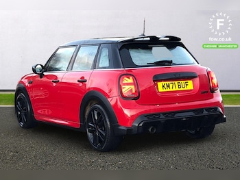 Used MINI Hatch 2021 for sale - 76916475: Photo