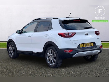 Used Kia Stonic 2018 for sale - 78373271: Photo