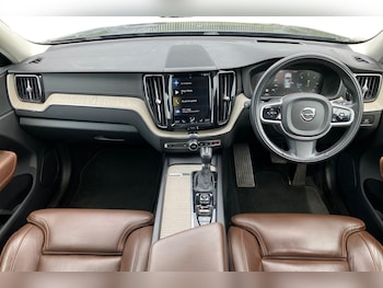 Used Volvo XC60 2018 for sale - 75879405: Photo