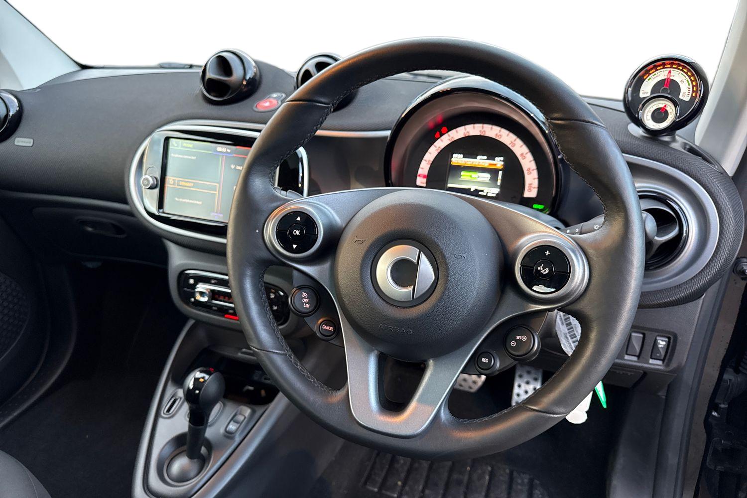 Used smart fortwo 2021 for sale - 76401720: Photo 5