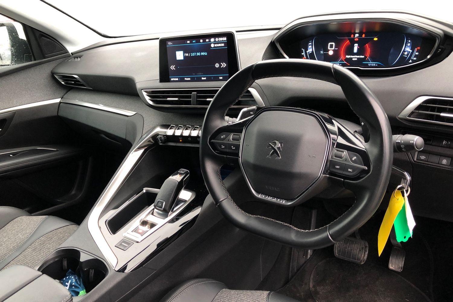 Used Peugeot 5008 2020 for sale - 77674982: Photo 3